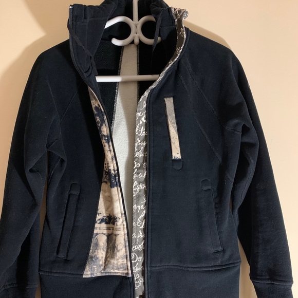 Lululemon vintage Zip up sweater - Picture 4 of 5
